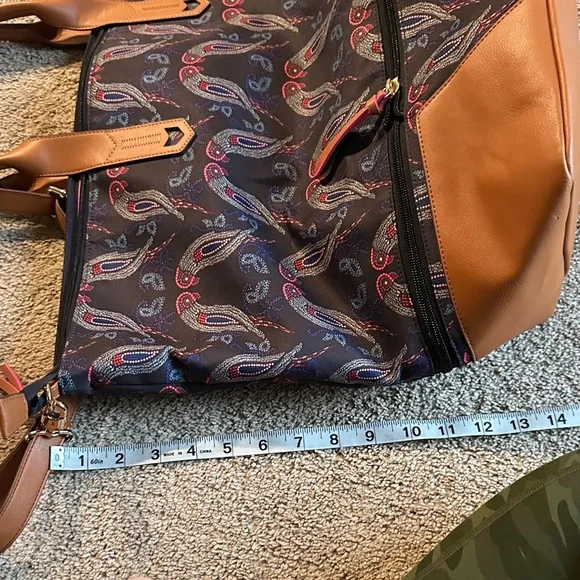 Stella & Dot getaway weekender set Navy Paisley Travel Bag with Brown Trim - Picture 5 of 11